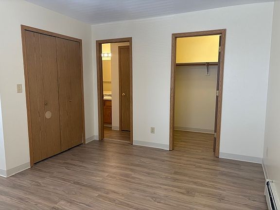 4th image of 1015 Rodgers St #B