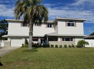 13895 Trinidad Dr, Seminole, FL 33776