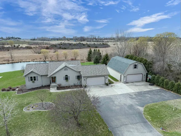5151 County Road G, Winneconne, WI 54986