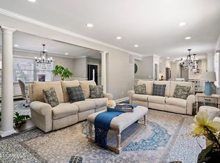 716 McCormick Dr, Toms River, NJ 08753