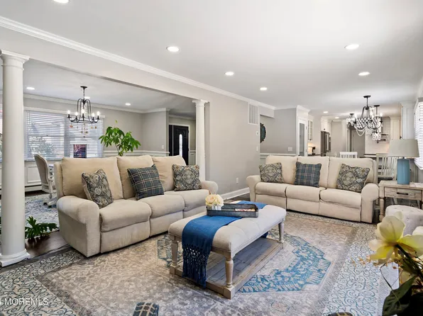 716 Mccormick Drive, Toms River, NJ 08753