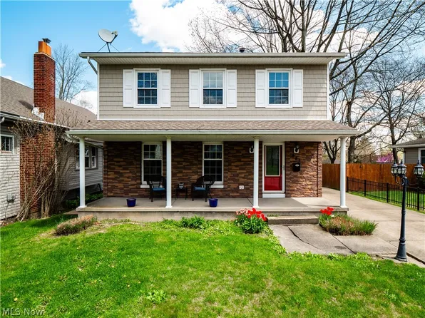481 Warwick St, Akron, OH 44305