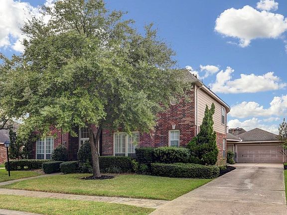 2nd image of 12310 Shadow Green Dr