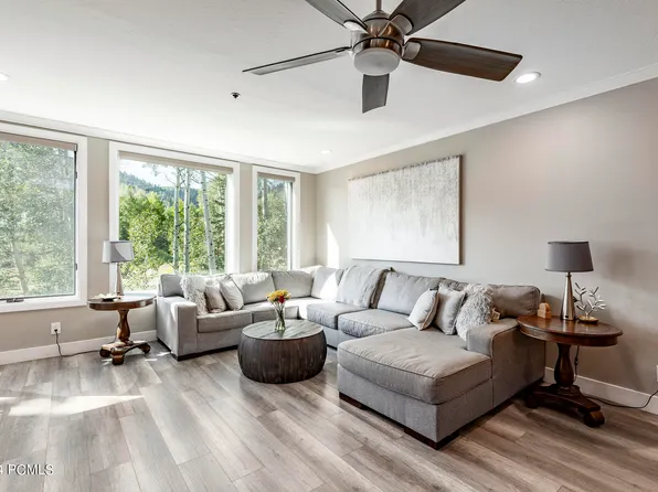 7550 Royal Street Mont Cervin 301, Park City, UT 84060