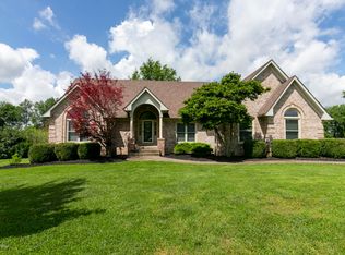 1914 Grand Villa Dr, La Grange, KY 40031