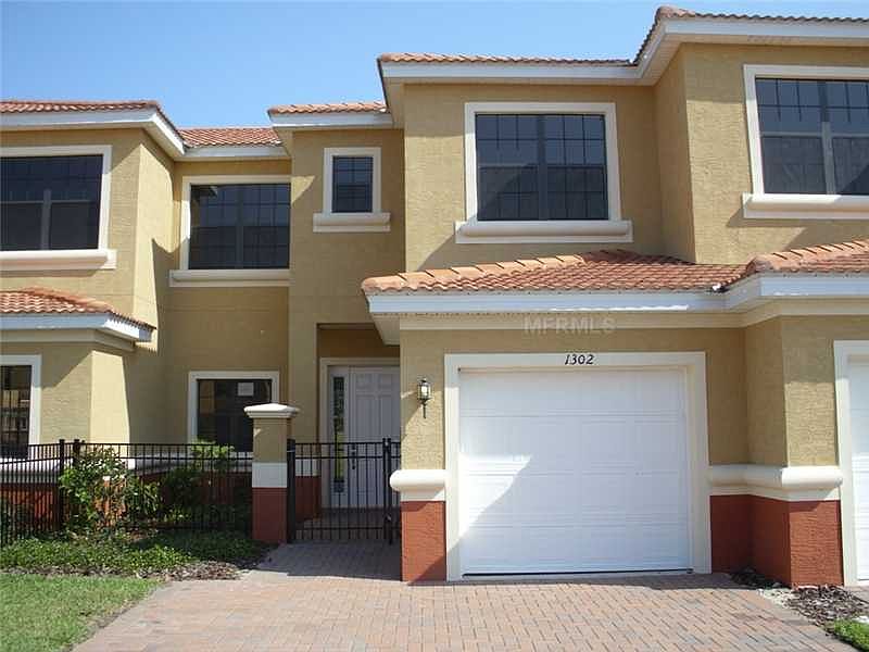 1st image of 1302 Clove Ct