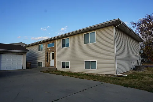 1400 E Rushmore Dr #2 Photo 1