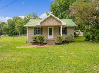 337 E Foster Ave, Medina, TN 38355