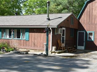 59 Littlefield Rd, Hampton, CT 06247