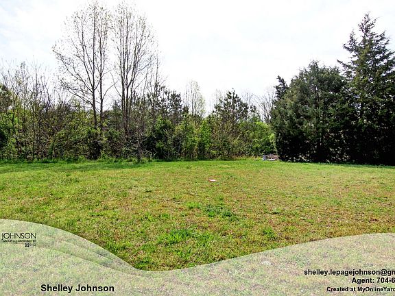 3rd image of 185 Kendra Dr