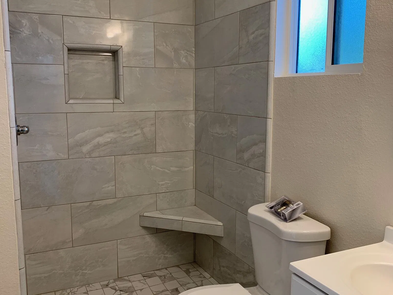 1 bed, 800 sqft, $1,250 — Photo 3