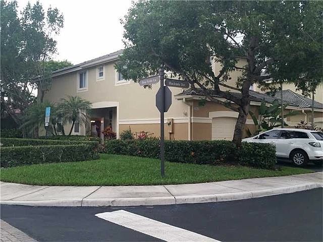 1st image of 2052 Hacienda Ter