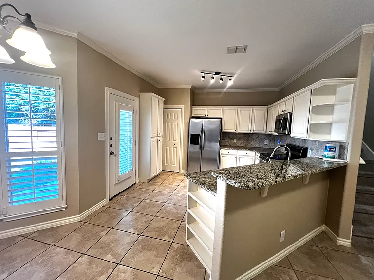 4135 Copano Bay — Photo 5