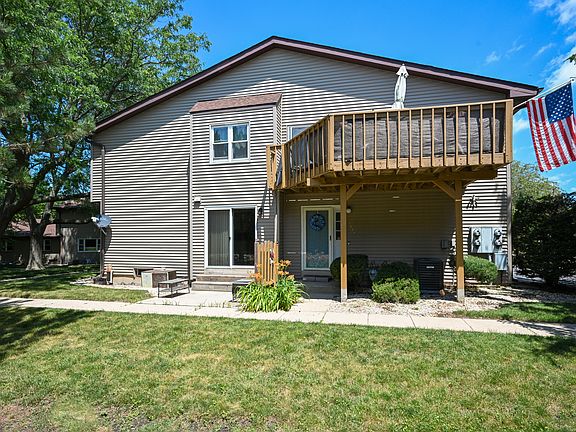 2nd image of 1777 Longwood Dr #1777