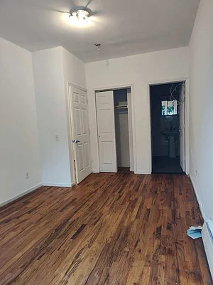 Rented by Yup Realty LLC | media 10