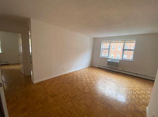 95-19 64th Rd, Rego Park, NY 11374