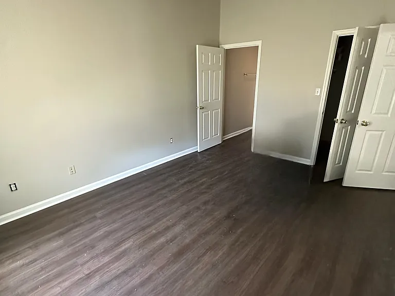 4133 Mission Trace Blvd — Photo 4