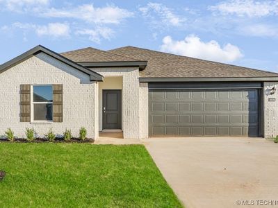 8606 E El Paso St, Broken Arrow, OK, 74014