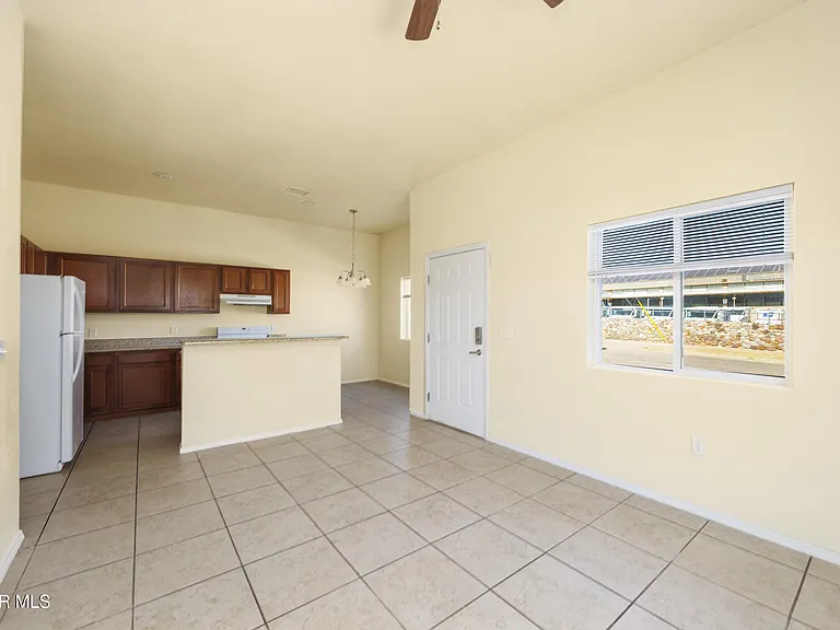 4120 Olympic Ave #B — Photo 12