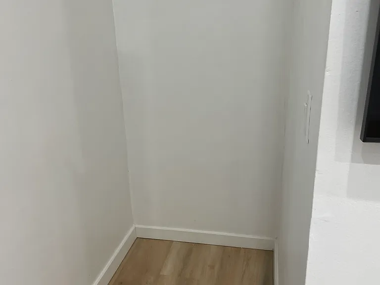 Extra storage space or desk space