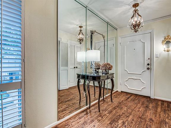 4th image of 6152 Bandera Ave #6152D
