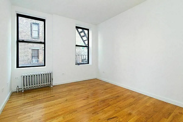 Rented by REAL New York | media 18
