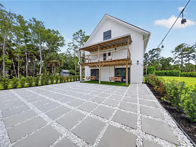 5191 Coral Wood Dr — Photo 44