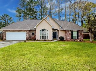 215 Bamboo Dr, Covington, LA 70433