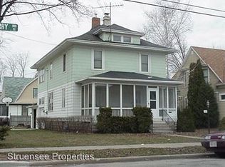 1133 Cherry St, Oshkosh, WI 54901