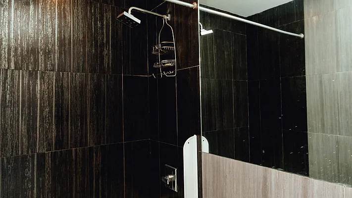 Rented by Nooklyn NYC LLC | media 17