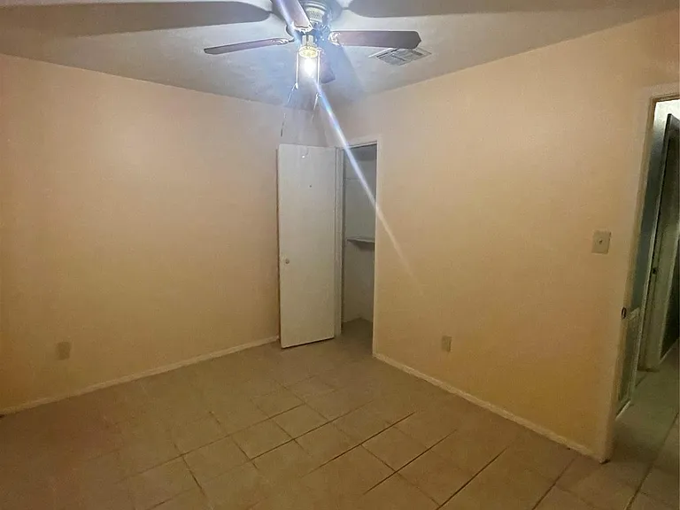 10751 Corona Ln — Photo 11