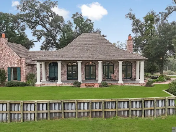 5341 Mahoney Rd, Saint Francisville, LA 70775