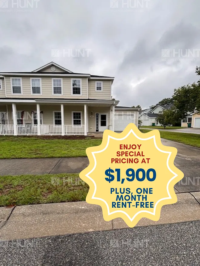 3 bed, 2.5 bath, 1609 sqft, $1,900 — Photo 1