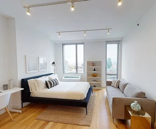 325 Kent Ave Photo 1