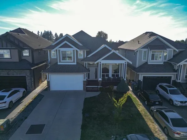 27784 Porter Dr, Abbotsford, BC V4X 1M3