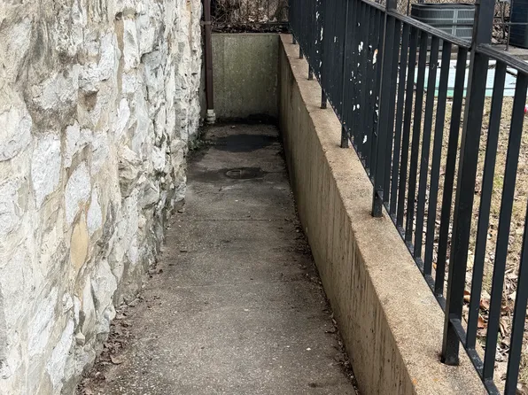 5360-5362 Patton Ave #A, Saint Louis, MO 63112