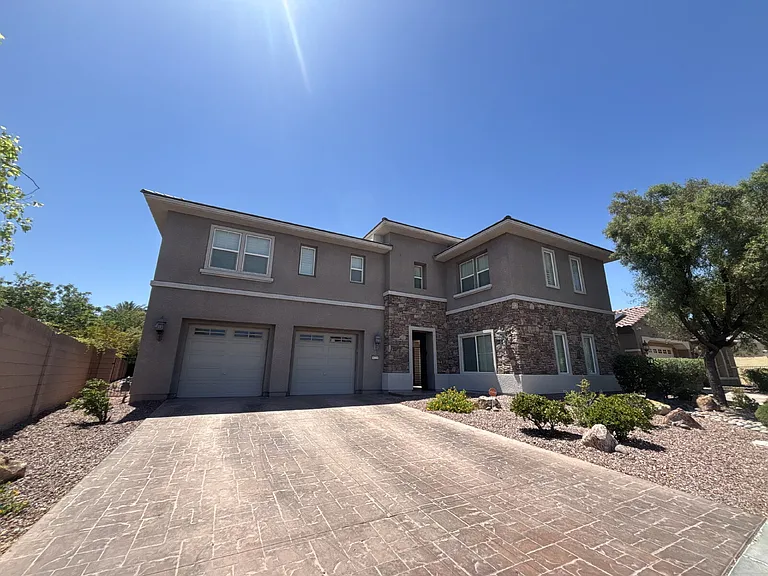 8225 Broad Peak Dr — Photo 4