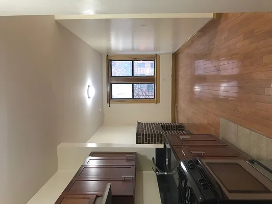 Rented by null | media 8