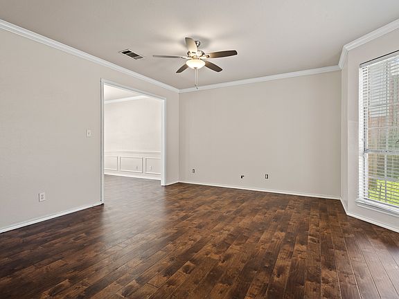 3rd image of 4103 Plumwood Dr