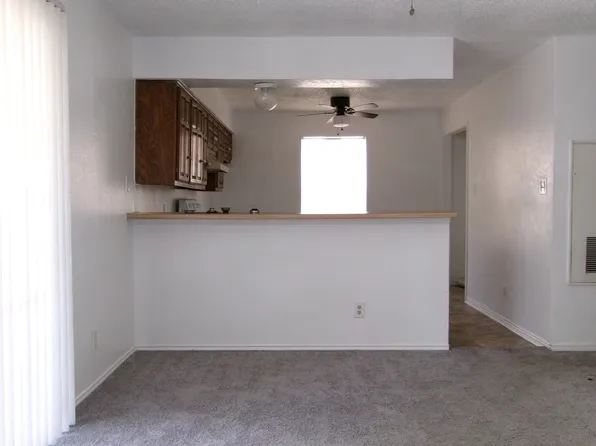 754 E Warrior Trl APT D, Grand Prairie, TX 75052