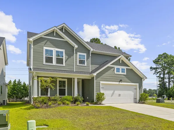 153 Winding Grove Ln, Moncks Corner, SC 29461