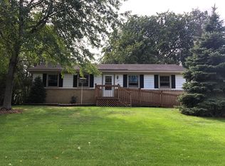 1709 Sugarloaf Trl, Minneapolis, MN 55444