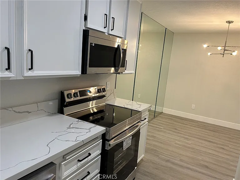 2801 E Los Felices Cir #D117 — Photo 6