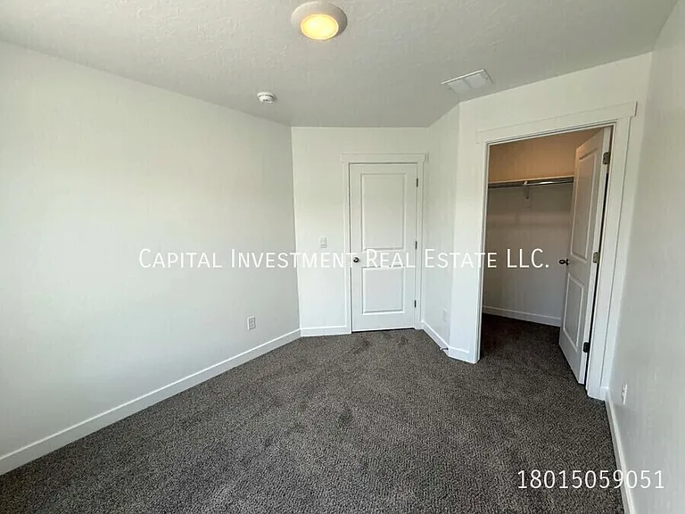 4347 N 325 E — Photo 9