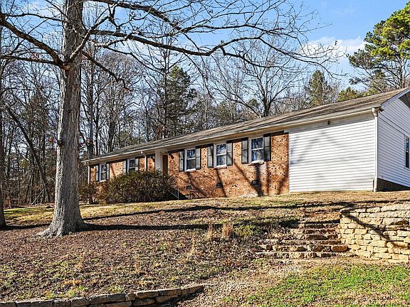 3rd image of 4223 Jane Ln