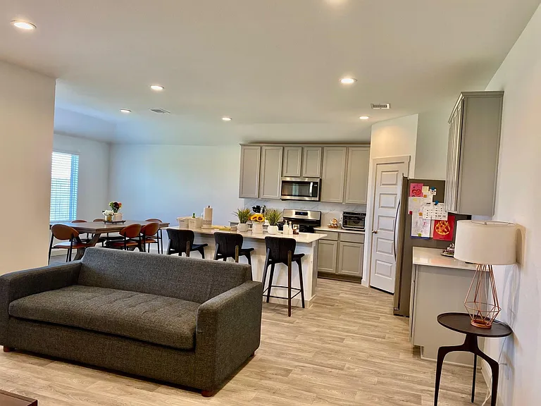 7023 Sunbreeze Ln — Photo 14