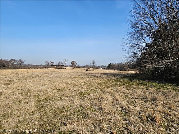 2nd image of Skeets Rd