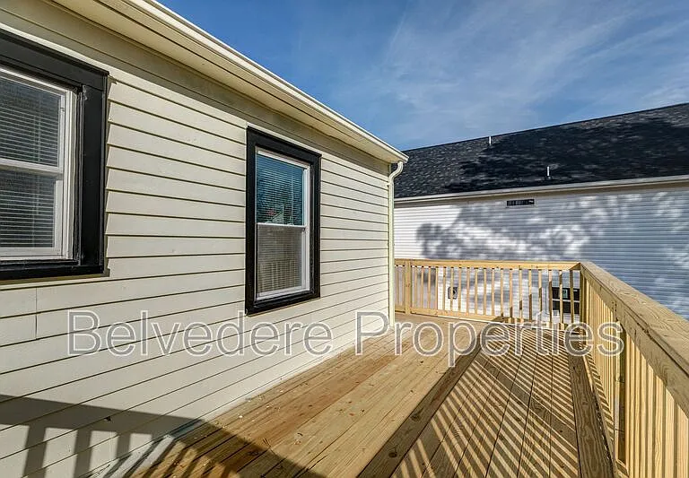 709 Langford Ave — Photo 22