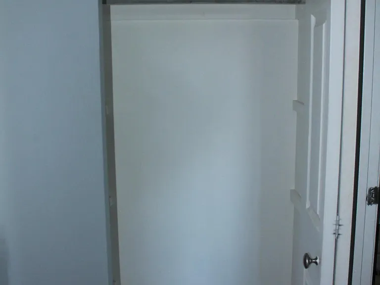 24325 Detroit Rd #202A — Photo 15