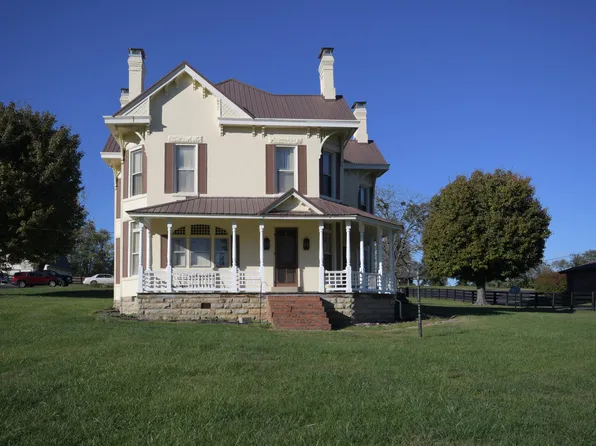 851 Winchester Rd, Mount Sterling, KY 40353